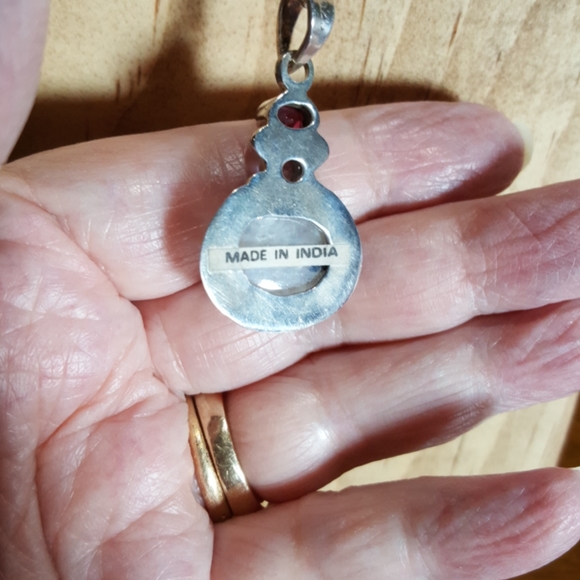 Moonstone, Tanzanite & Garnet Necklace - Picture 4 of 6